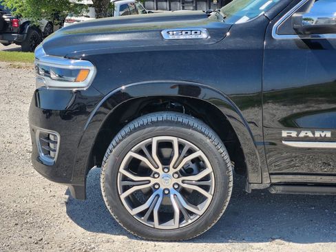 New 2025 RAM 1500 Tungsten w/ Trailer Tow Group AWD/4WD image 6