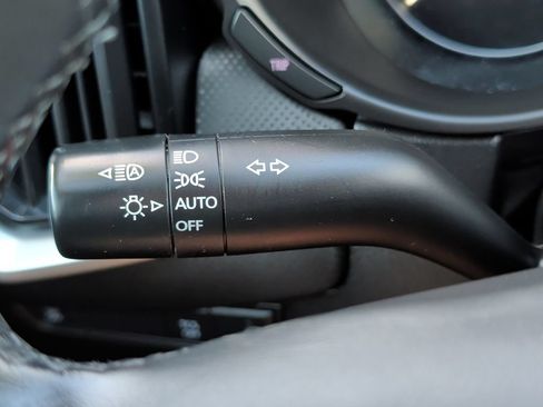 Used 2025 MAZDA CX-50 AWD 2.5 S w/ Premium Package image 45