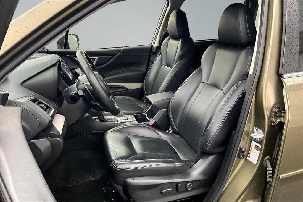 Used 2024 Subaru Forester Limited AWD/4WD image 21