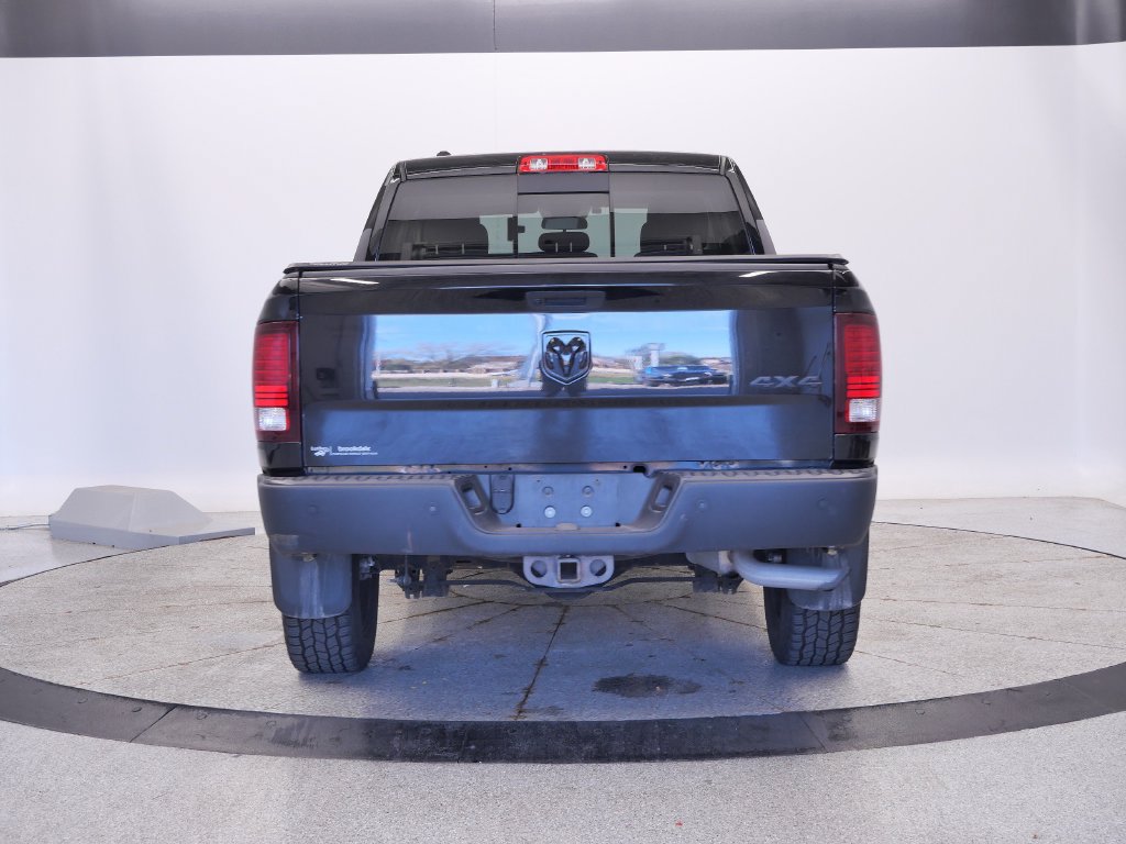 Certified 2019 RAM 1500 Warlock AWD/4WD image 4