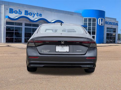 Certified 2024 Honda Accord EX-L image 4