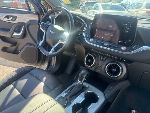 Used 2024 Chevrolet Blazer LT image 12