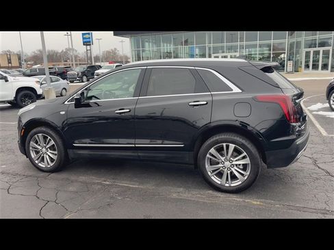 Used 2023 Cadillac XT5 Premium Luxury w/ LPO, Floor Liner Package image 6