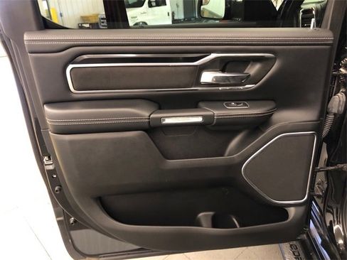 Used 2022 RAM 1500 Laramie image 28