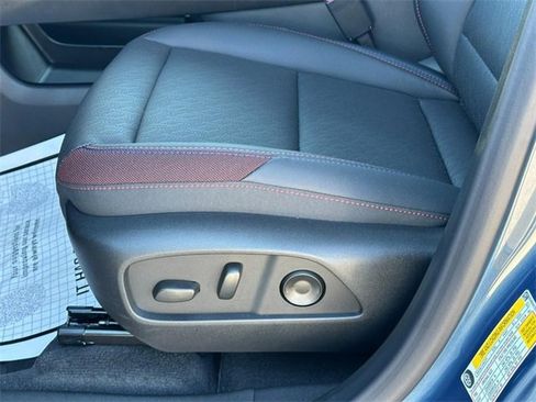 New 2026 Chevrolet Equinox RS image 11