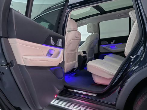 Used 2020 Mercedes-Benz GLS 450 GLS450 4MATIC image 21