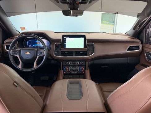 Used 2022 Chevrolet Tahoe High Country AWD/4WD image 17