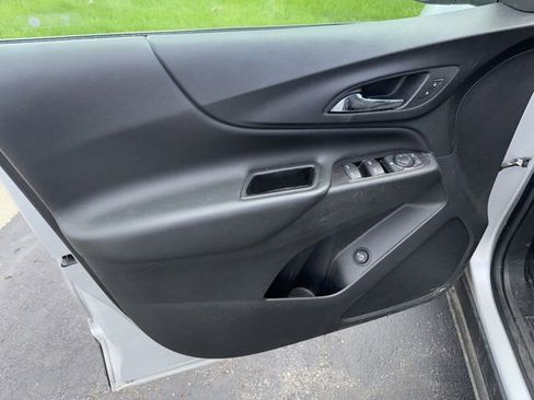 Used 2019 Chevrolet Equinox LT AWD/4WD image 6
