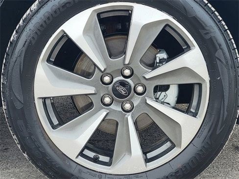 Certified 2023 Ford Escape Platinum image 16