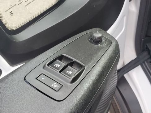Used 2023 RAM ProMaster 2500 FWD image 6