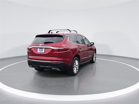 Used 2020 Buick Enclave Premium w/ Sun and Sites Package image 8