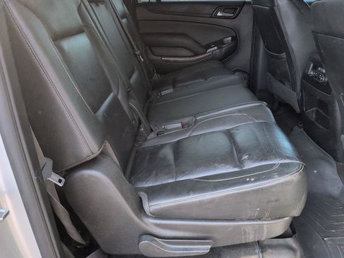Used 2017 Chevrolet Suburban LT AWD/4WD image 38
