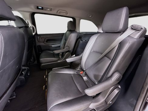 Used 2023 Honda Odyssey EX-L image 26