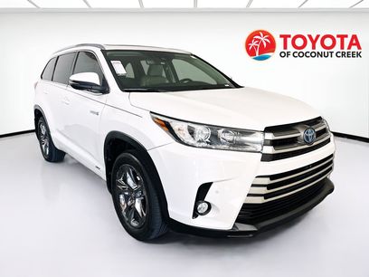 Used 2018 Toyota Highlander Limited Platinum