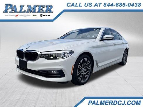 Used 2017 BMW 530i xDrive AWD/4WD image 1