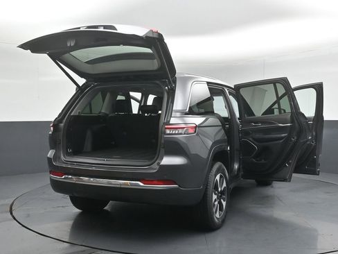 Used 2022 Jeep Grand Cherokee Limited 4xe image 53