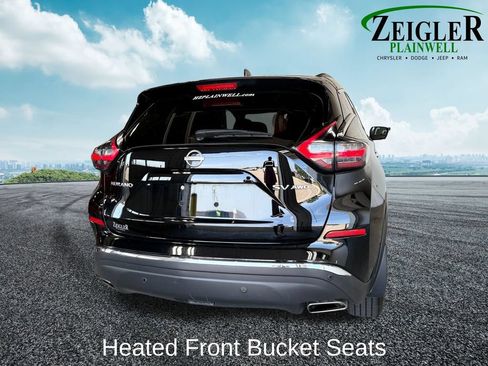 Used 2024 Nissan Murano SV AWD/4WD image 5