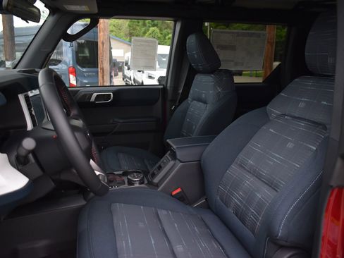 New 2026 Ford Bronco Heritage Edition AWD/4WD image 20