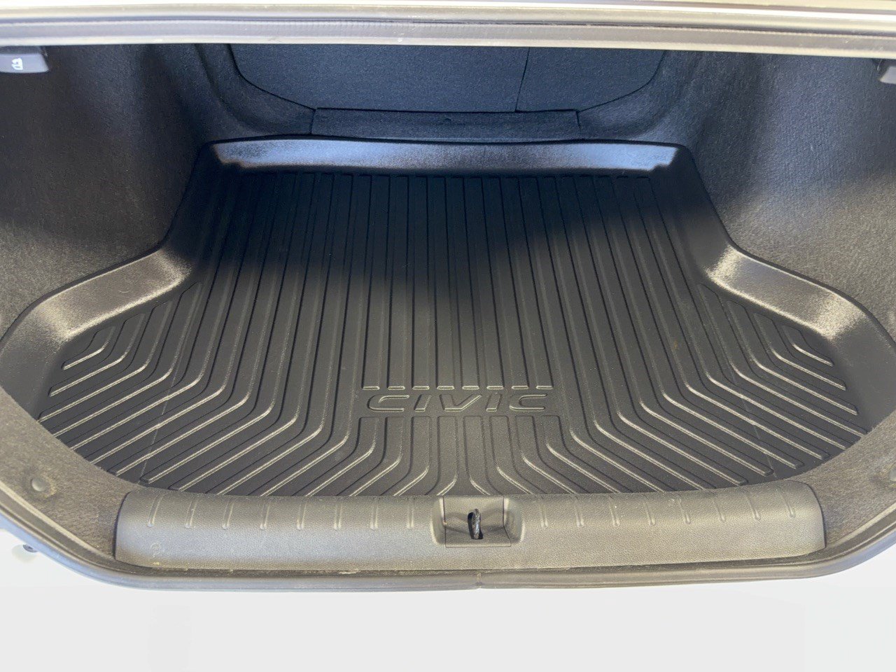 Certified 2019 Honda Civic Touring image 28