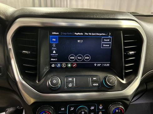 Used 2023 GMC Acadia SLE w/ Driver Convenience Package image 17