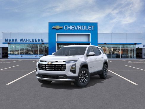 New 2026 Chevrolet Equinox LT w/ Convenience Package II image 32