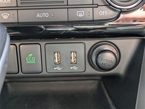 Used 2024 Mitsubishi Eclipse Cross LE image 24