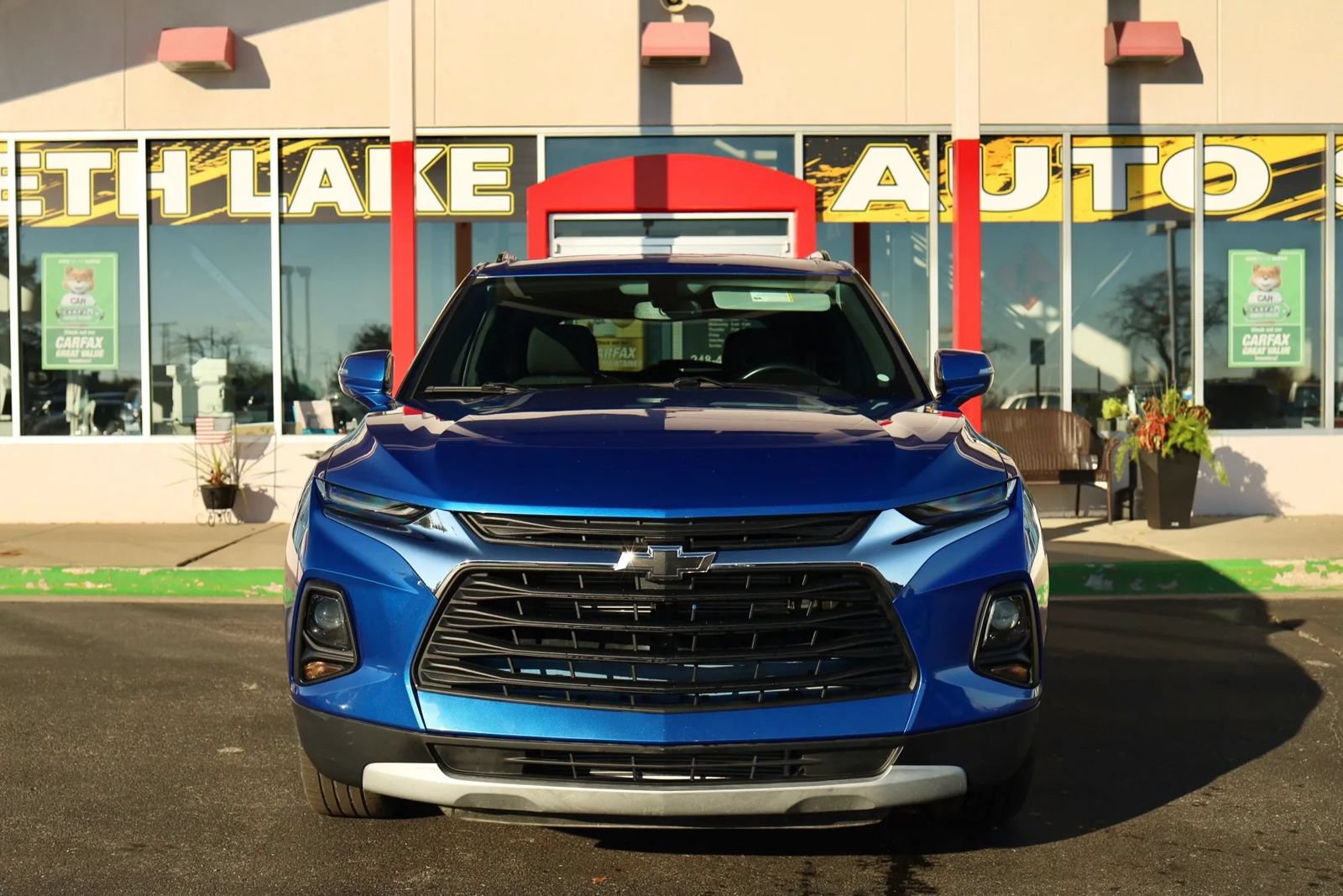 Used 2019 Chevrolet Blazer LT FWD image 2