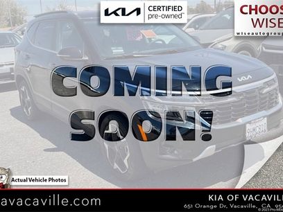 Certified 2024 Kia Seltos EX