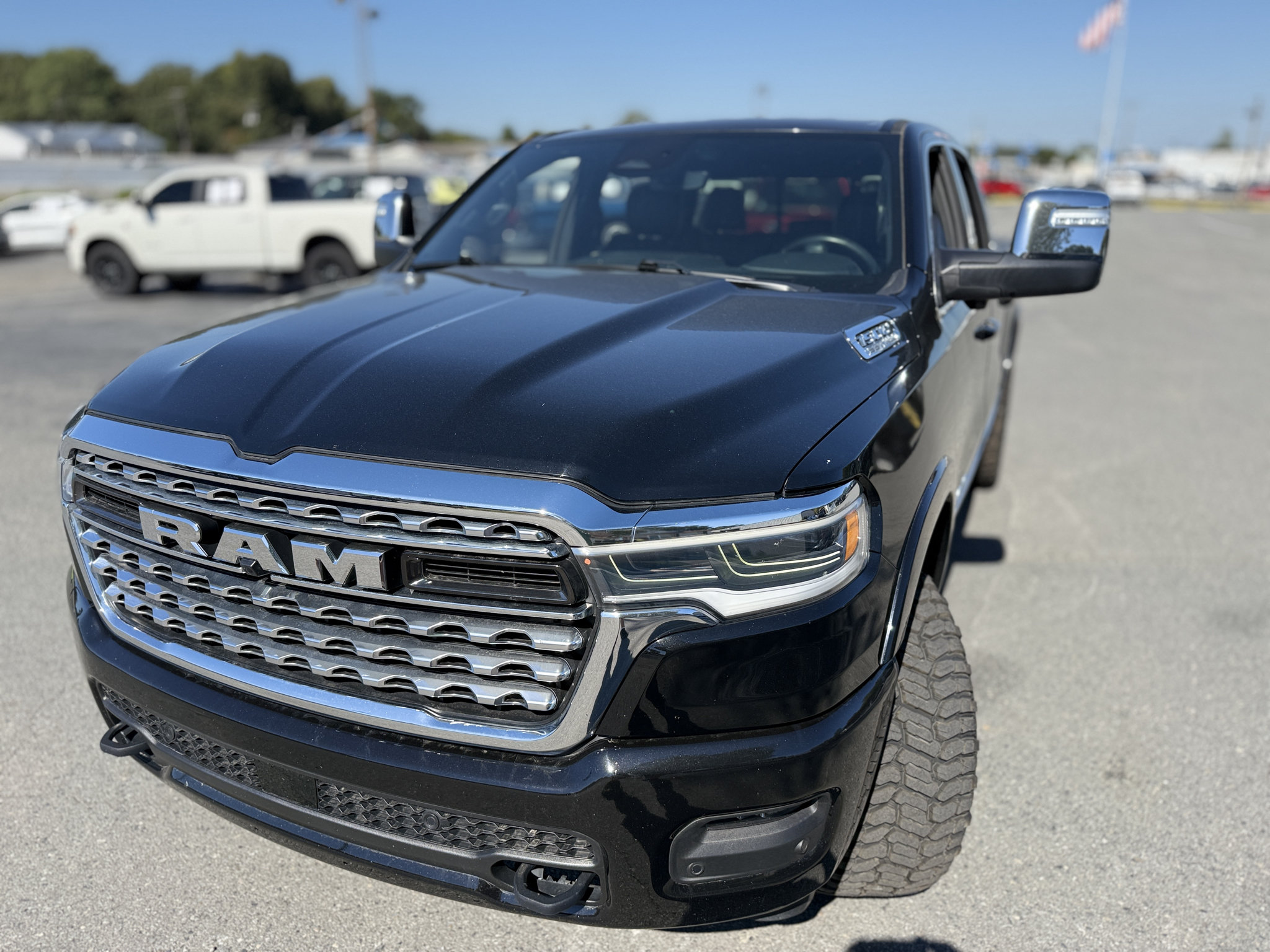 Used 2025 RAM 1500 Limited w/ Trailer Tow Group AWD/4WD image 36
