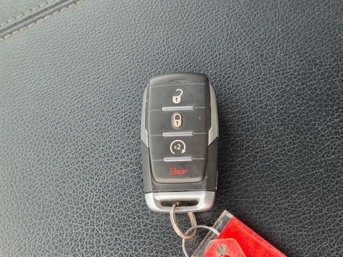 Used 2019 RAM 1500 Big Horn AWD/4WD image 29