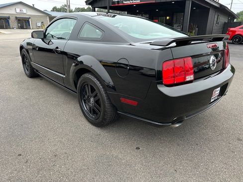 Used 2006 Ford Mustang GT image 6