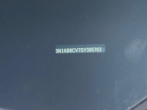 Used 2025 Nissan Sentra SV FWD image 23