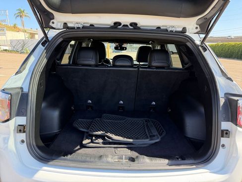 Used 2025 Jeep Compass Trailhawk w/ Trailer Tow Group image 30