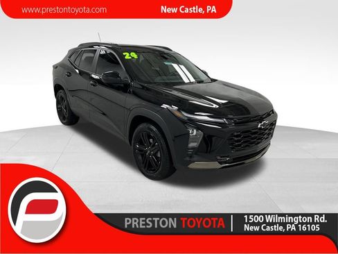 Used 2024 Chevrolet Trax ACTIV w/ Driver Confidence Package FWD image 1