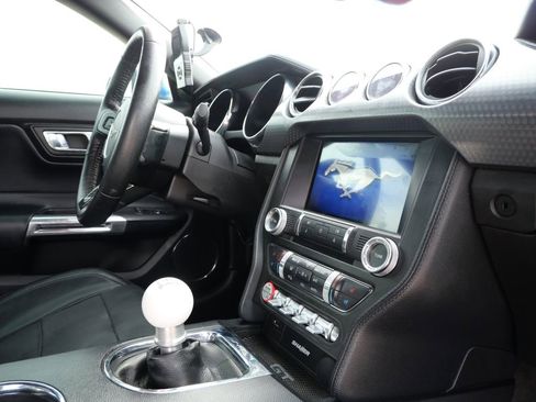 Used 2017 Ford Mustang GT Premium w/ GT Performance Package image 13