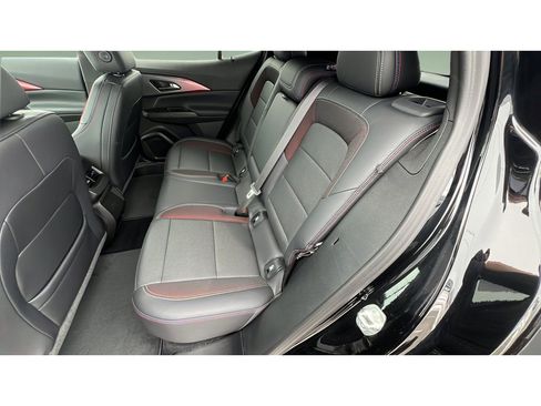 Certified 2024 Chevrolet Equinox EV RS image 27