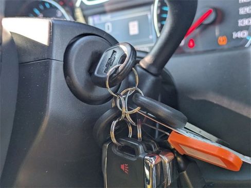 Used 2019 Chevrolet Silverado 2500 High Country w/ Duramax Plus Package image 46