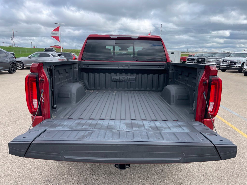 Used 2023 GMC Sierra 1500 SLT w/ SLT Premium Package AWD/4WD image 27