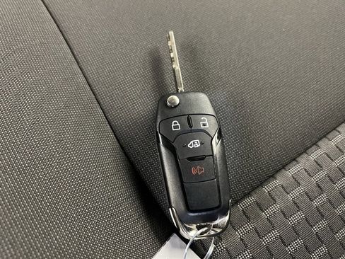 New 2025 Ford Transit 250 Low Roof AWD image 31