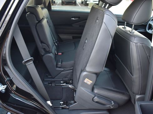 New 2026 Nissan Pathfinder SL image 62