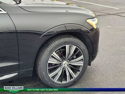 Used 2022 Volvo XC60 B5 Inscription w/ Advanced Package image 34