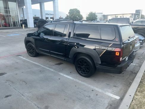 Used 2023 Honda Ridgeline Black Edition image 5