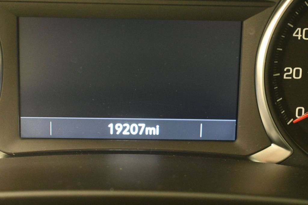 Used 2023 Chevrolet Blazer LT FWD image 12