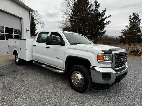 Used 2016 GMC Sierra 3500 4x4 Crew Cab image 3