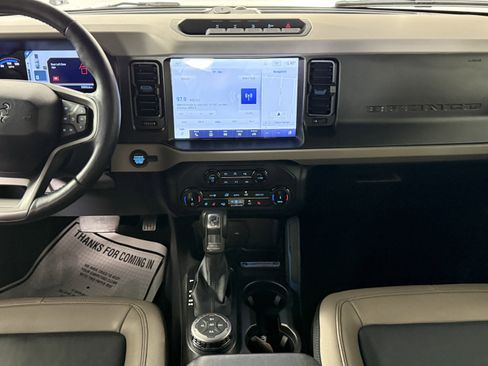 Certified 2022 Ford Bronco Wildtrak image 13