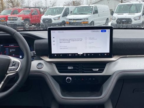 New 2026 Ford Explorer Active w/ Active Comfort Package image 22