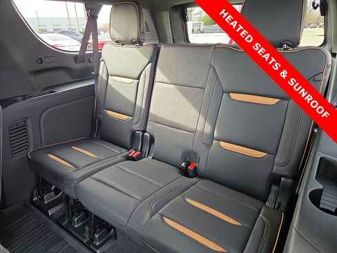 Used 2023 GMC Yukon XL AT4 w/ AT4 Premium Package image 10