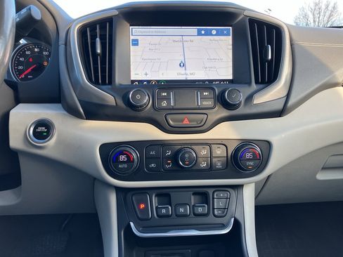 Used 2019 GMC Terrain Denali w/ Advanced Safety Package image 19