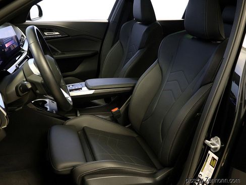 Certified 2025 BMW X2 xDrive28i image 10