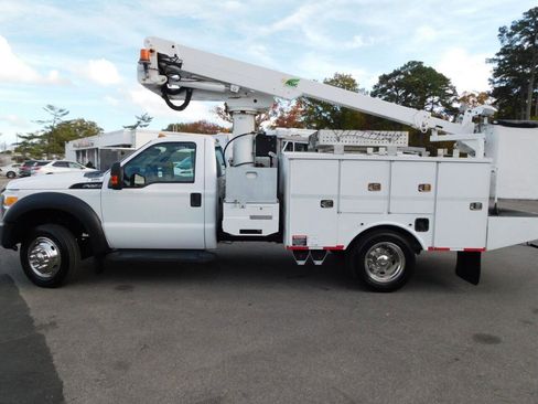 Used 2011 Ford F550 2WD Regular Cab Super Duty w/ PWR Equipment Group image 5